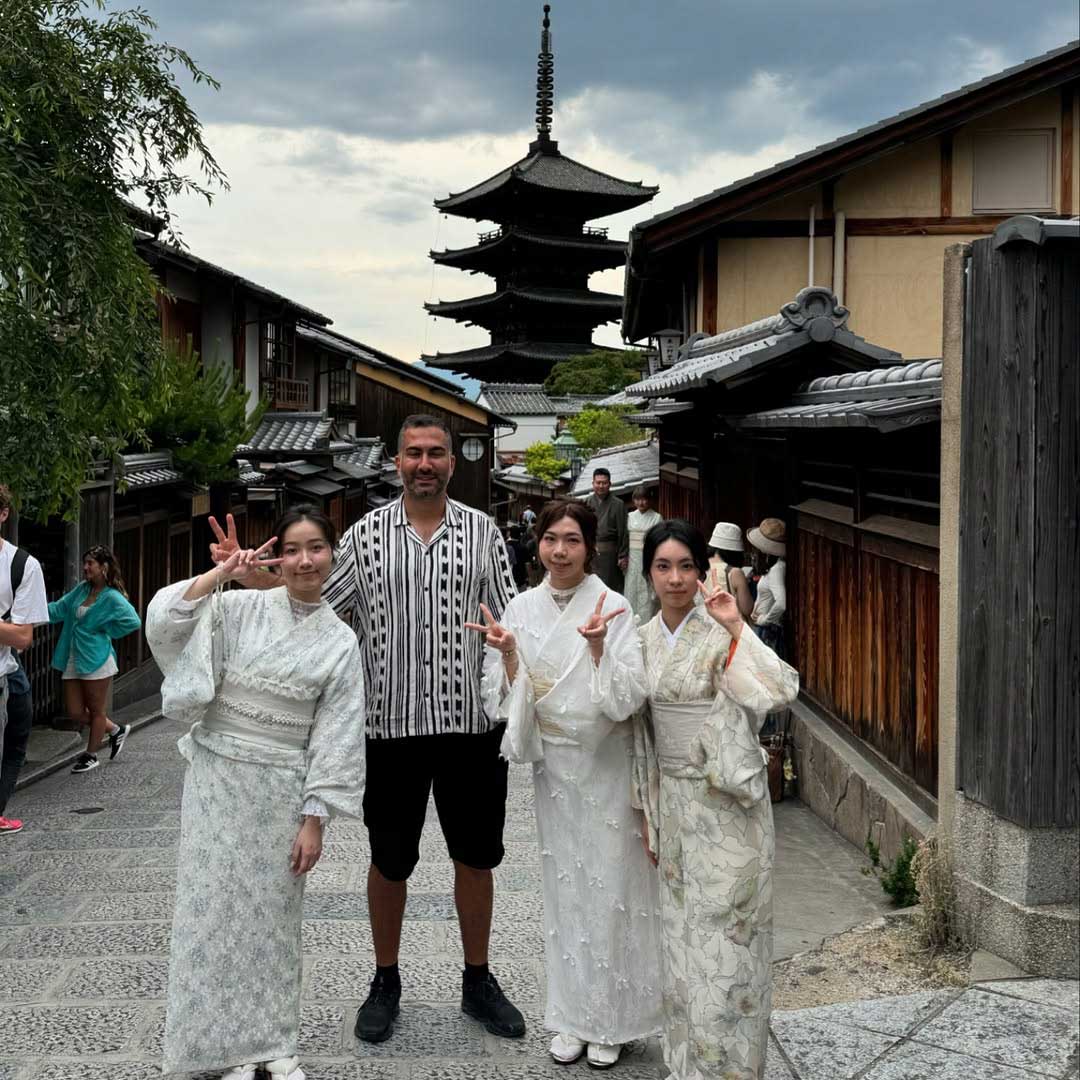 قسمت-خیلی-ژاپن-این-سفر-ما-رسید،--اره-درست-شنیدین-اینجا-کیوتو-هست-و-خیلی-ژاپنی-هست-همه-چی-به-شدتی تور ژاپن و کره | 29 اسفند 1404 - تصویر 1